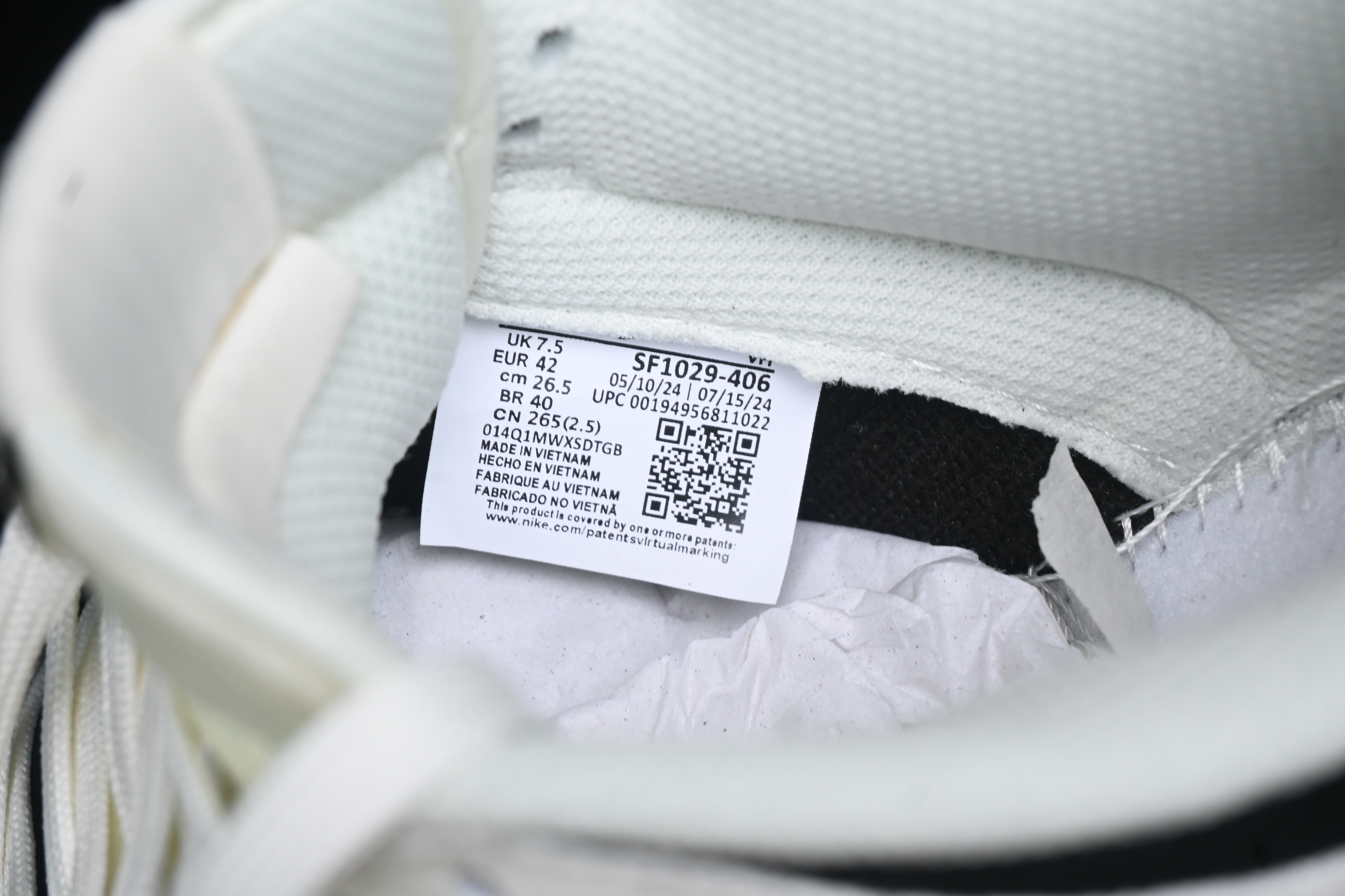 Nk SB Dunk Low 斯图西联名-重影白勾 周年高端定制 低帮休闲板鞋 SF1029-406